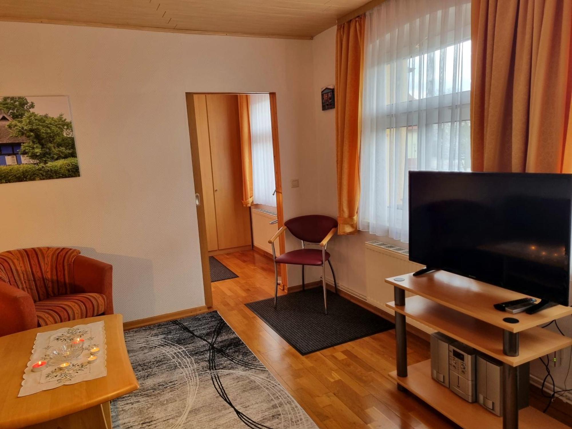 Kleine, Aber Feine Ferienwohnung Am Park Heringsdorf  Eksteriør billede