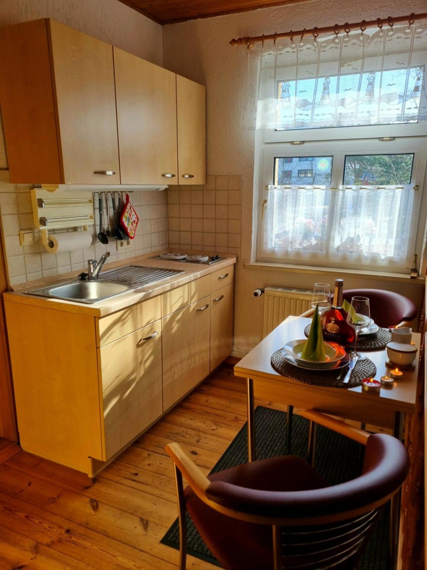 Kleine, Aber Feine Ferienwohnung Am Park Heringsdorf  Eksteriør billede